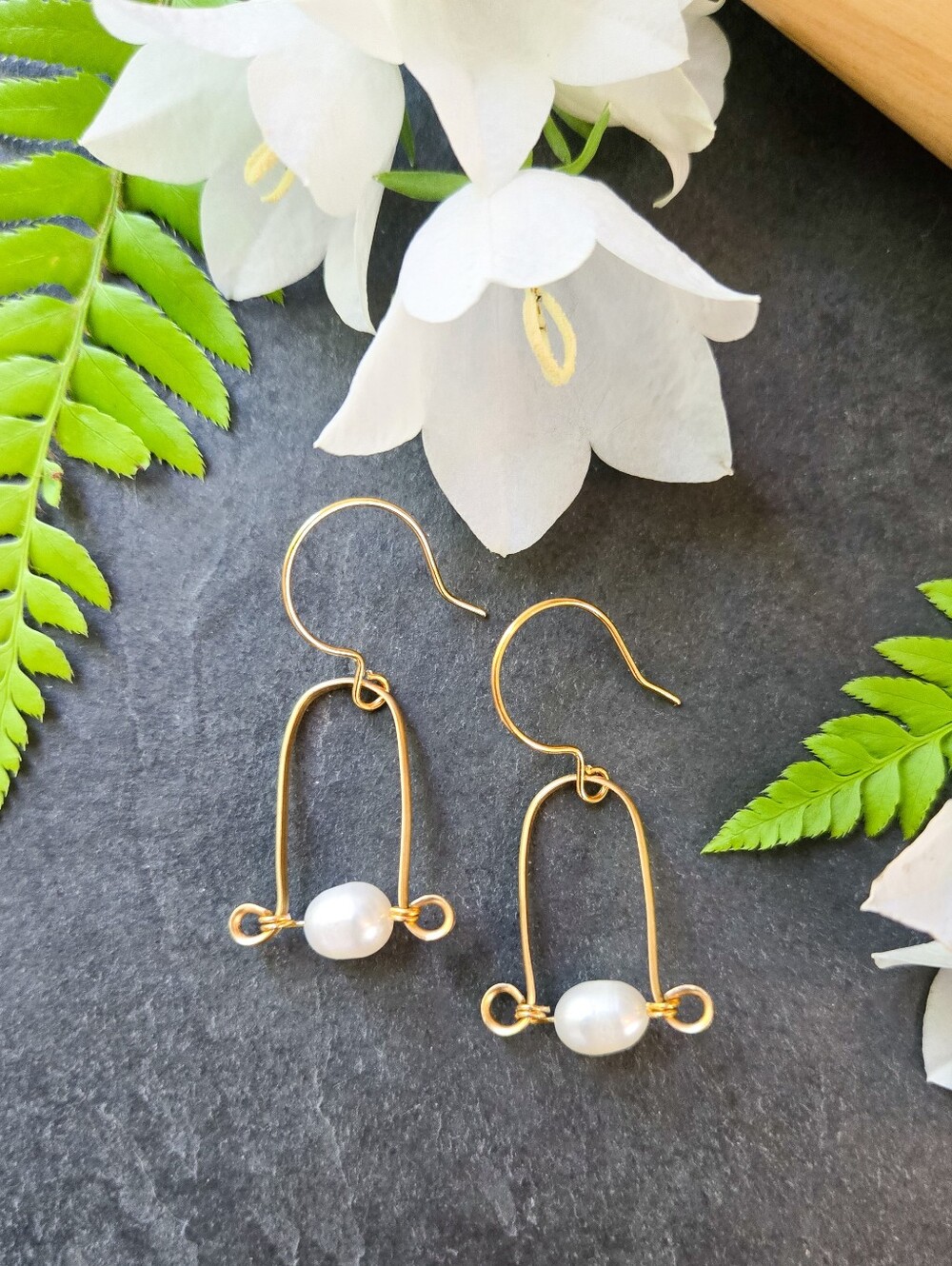 NWT Artisan-Made Freshwater Pearl Earrings